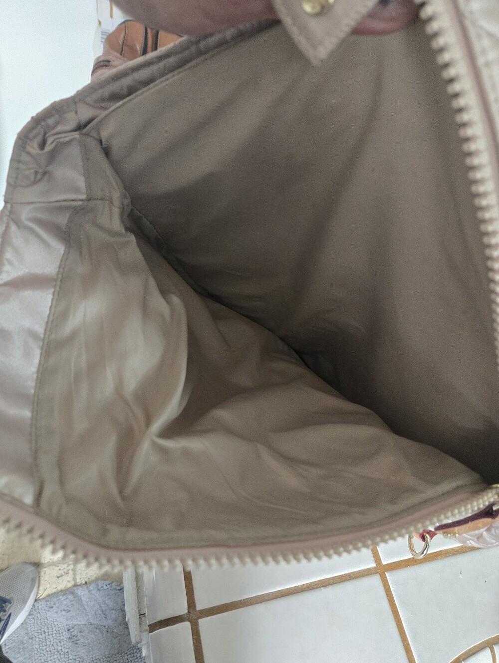 MZ WALLACE Quilted Cream Backpack/Racket Bag. Used Twice. Practucally  Brand New - Picture 6 of 10